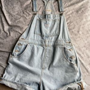 COPY - Levi’s overalls